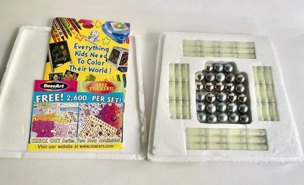 RoseArt Magnetix Glow In The Dark Magnetic Building Set 70 Pieces